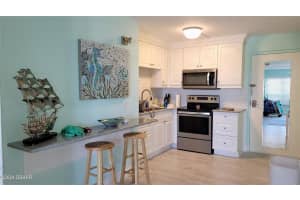 3727 S Atlantic Ave, Daytona Beach, FL 32118, Sold 04/23/25