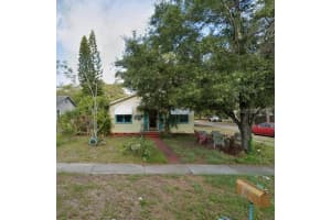 2001 53rd St S, Gulfport, FL 33707, Sold 04/17/25