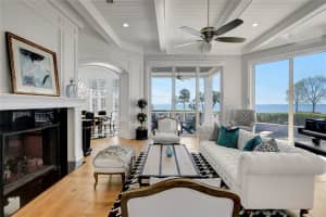 1001 N Bayshore Dr, Safety Harbor, FL 34695, Sold 04/17/25