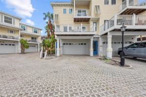 1437 Gulf Dr S, Bradenton Beach, FL 34217, Sold 05/02/25