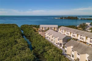 1500 Sunset Rd, Tarpon Springs, FL 34689, Sold 05/15/25