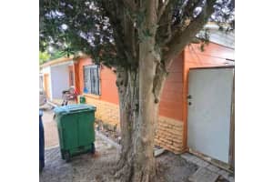 2138 W Minnehaha St, Tampa, FL 33604, Sold 05/02/25
