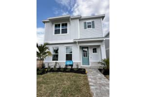 1971 Iorio St, St Cloud, FL 34771, Sold 05/16/25
