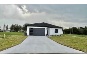 657 E Laurel Ave, Eagle Lake, FL 33839, Sold 05/30/25