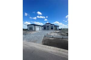 2445 Waterfront Cir, Sarasota, FL 34240, Sold 06/07/25