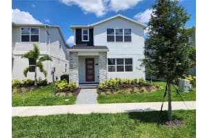 1675 Crowncrest Dr, Apopka, FL 32703, Sold 05/26/25