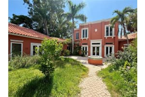 1412 Pine Bay Dr, Sarasota, FL 34231, Sold 08/01/25