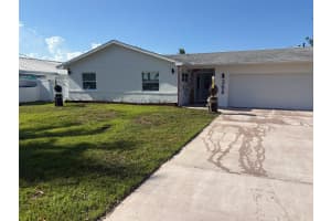 368 Carmine Dr, Cocoa Beach, FL 32931, Sold 07/08/25