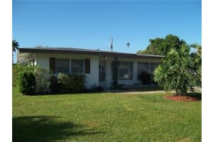 423 46th St W, Palmetto, FL 34221, Sold 08/15/25