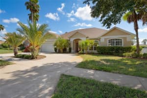 8 Lakeside Pl E, Palm Coast, FL 32137, Sold 08/29/25