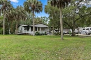 186 Gladys Ave, Inglis, FL 34449, Sold 09/03/25