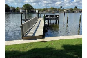 1118 Monterey Blvd NE, St. Petersburg, FL 33704, Sold 10/28/25