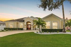 4222 Kezar Ct, Belle Isle, FL 32812, Sold 11/22/25