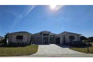 4599 Emerald Palms Dr, Winter Haven, FL 33884, Sold 11/12/25