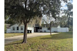 664 Heather Ln, Orange City, FL 32763, Sold 12/03/25