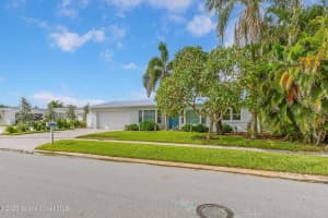 449 Penguin Dr, Satellite Beach, FL 32937, Sold 11/17/25