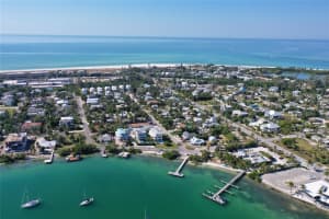 718 Linley St, Longboat Key, FL 34228, Sold 12/16/25