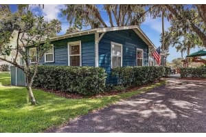 1123 Lemon Bluff Rd, Osteen, FL 32764, Sold 12/12/25