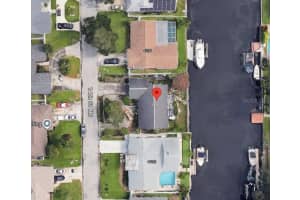 4201 14th St Ne St Petersburg, FL 33703 Sold 12/19/25