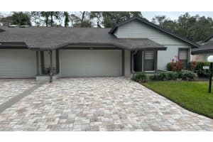 4629 Oak Forest Dr E, Sarasota, FL 34231, Sold 02/24/26