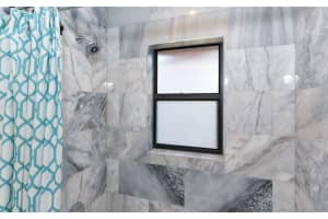 4629 Oak Forest Dr E, Sarasota, FL 34231, Sold 02/24/26