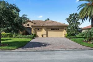 262 Escondido Ct, Kissimmee, FL 34759, Sold 03/13/26
