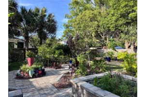 415 E King St, Orlando, FL 32804, Sold 04/14/26