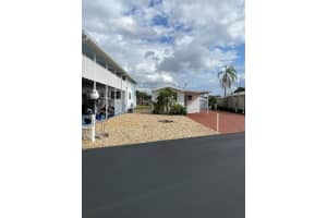 338 PAR PINES BLVD, DAVENPORT, FL 33837 Sold 07/29/22