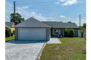 126 Robbins Rest Cir, Davenport, FL 33896, Sold 06/01/23
