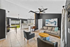 126 Robbins Rest Cir, Davenport, FL 33896, Sold 06/01/23