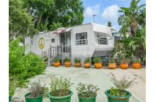 10 GINGER QUILL CIRCLE, LAKE WALES, FL 33898 Sold 01/27/25