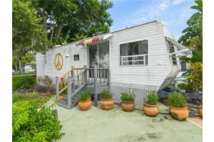 10 GINGER QUILL CIRCLE, LAKE WALES, FL 33898 Sold 01/27/25