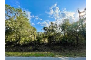 N MARINA PKWY, LAKE WALES, FL 33898 Sold 03/07/25