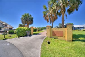 20 FT CLINCH HEIGHTS RD, FROSTPROOF, FL 33843 Sold 05/20/25
