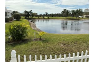 212 FAIRWAY BOULEVARD, FROSTPROOF, FL 33843 Sold 06/09/25