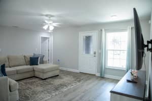 2452 LAKE FRONT DR, LAKE WALES, FL 33898 - MLS#MFRK4902884