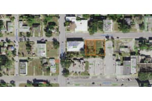 31 & 35 ORANGE AVENUE, LAKE WALES, FL 33853 - MLS#MFRK4902897