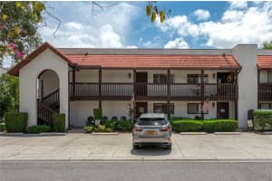 6201 Country Club Dr #21, LAKE WALES