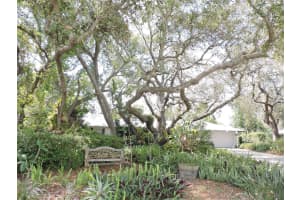 882 REDWOOD WAY, LAKE WALES, FL 33898 - MLS#MFRK4902913