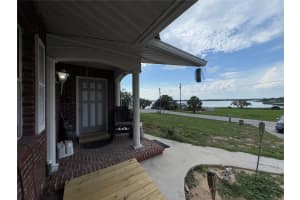 400 4TH COURT, FROSTPROOF, FL 33843 - MLS#MFRK4902942