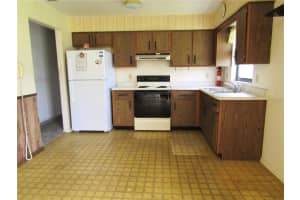 405 SHORE DRIVE, EAGLE LAKE, FL 33839 Sold 06/18/25