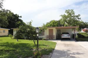 7 LAMPLIGHT LANE, WINTER HAVEN, FL 33884 Sold 07/14/25