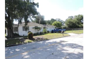 826 STATE ROAD 60 E, LAKE WALES, FL 33853 - MLS#MFRK4903036