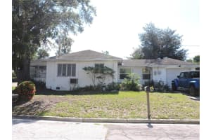 826 STATE ROAD 60 E, LAKE WALES, FL 33853 - MLS#MFRK4903036