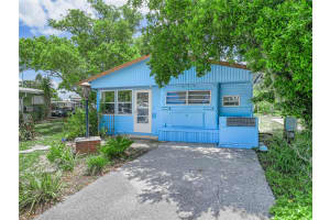 121 SADDLEBAG TRAIL, LAKE WALES, FL 33898 - MLS#MFRK4903050