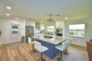 823 LAKE REEDY BOULEVARD, FROSTPROOF, FL 33843 - MLS#MFRK4903117