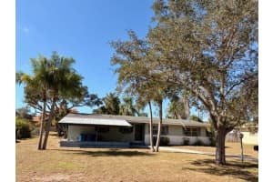 825 BLACKWOOD DRIVE, LAKE WALES, FL 33898 - MLS#MFRK4903132