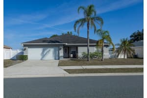 1015 HIGHLAND CREST CIRCLE, LAKE WALES, FL 33853 - MLS#MFRK4903176