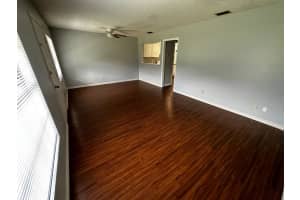 610 EMERALD AVENUE, LAKE WALES, FL 33853 - MLS#MFRK4903184