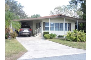 201 CALOOSA LAKE CIRCLE, LAKE WALES, FL 33859 - MLS#MFRK4903205